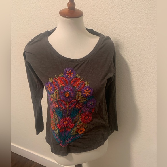 Lucky Brand Embroidered T-Shirt - Picture 1 of 4